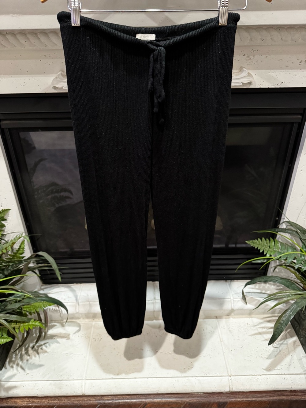 Eberjey Dream Rib Black Ribbed Knit Lounge Joggers